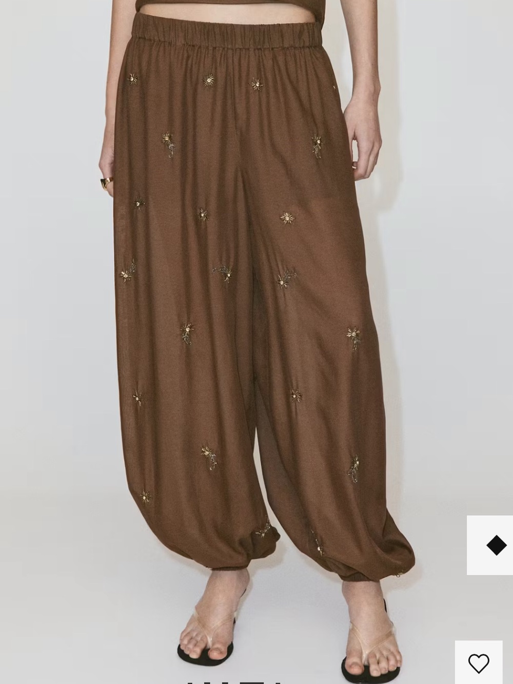 Mango BALLOON TROUSERS WITH EMBROIDERED APPLIQUÉS 1369
